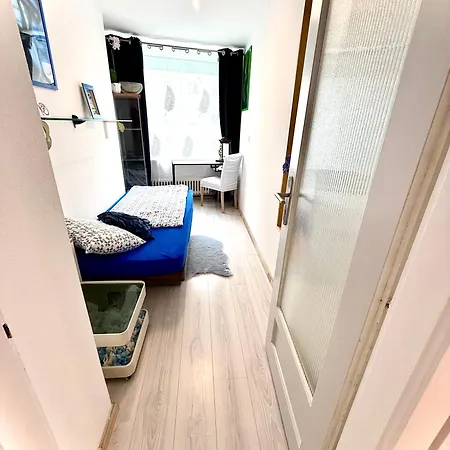 13 View, Family Modern App Apartment Montreux