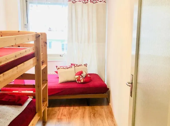 13 View, Family Modern App Apartmán Montreux